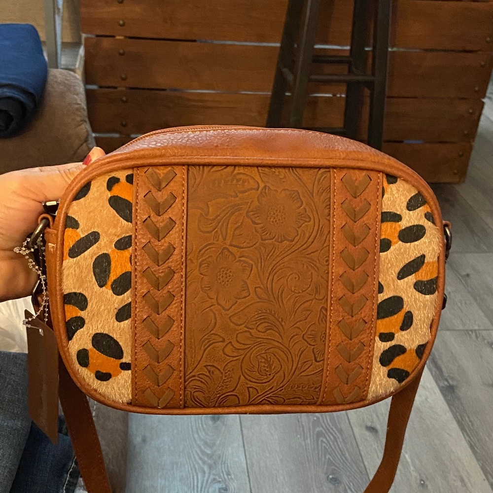 Montana West Tan and Black Crossbody Bag
